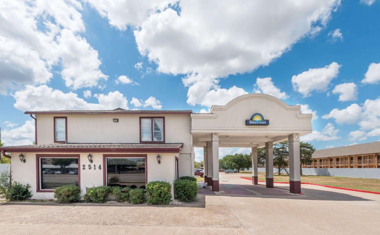 Days Inn by Wyndham Bryan College Station — hotel in College Station