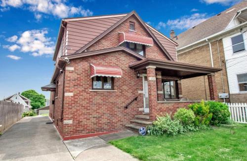 Close to Falls in Niagara Falls, United States