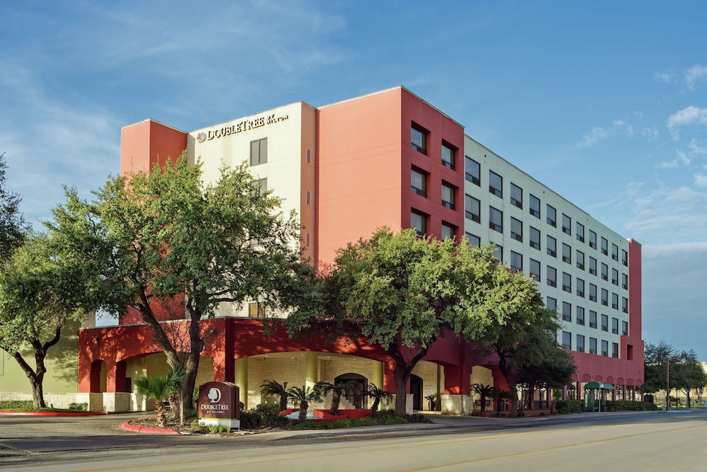 DoubleTree by Hilton San Antonio Downtown - photo 37