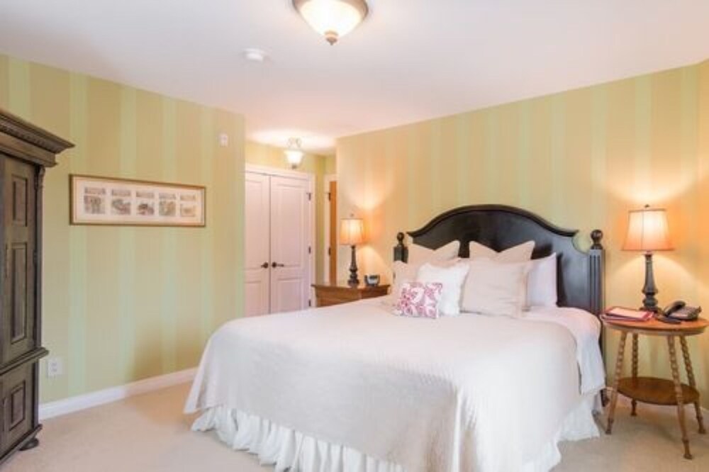 Brick Street Inn - photo 12