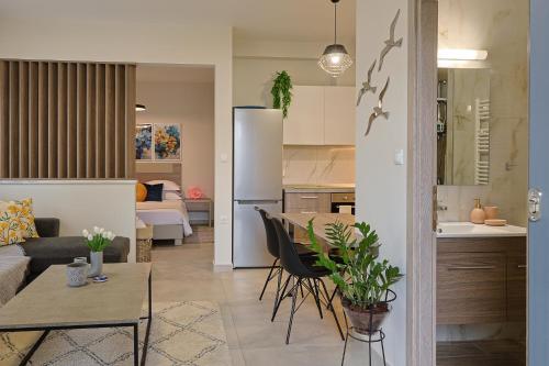 Zeta Garden Oasis & Private Parking by Optimum Link — 4-Star Luxury Hotel in Katerini, Greece