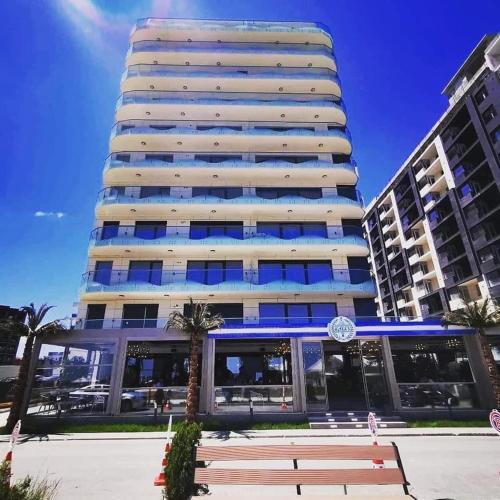 Luxury by the sea Mamaia — 4-Star Luxury Hotel in Navodari, Romania