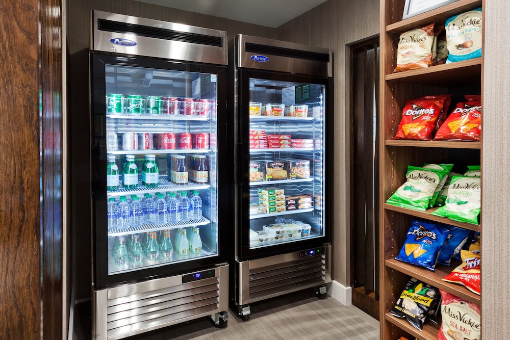 Holiday Inn Express & Suites Rome East by IHG - photo 24