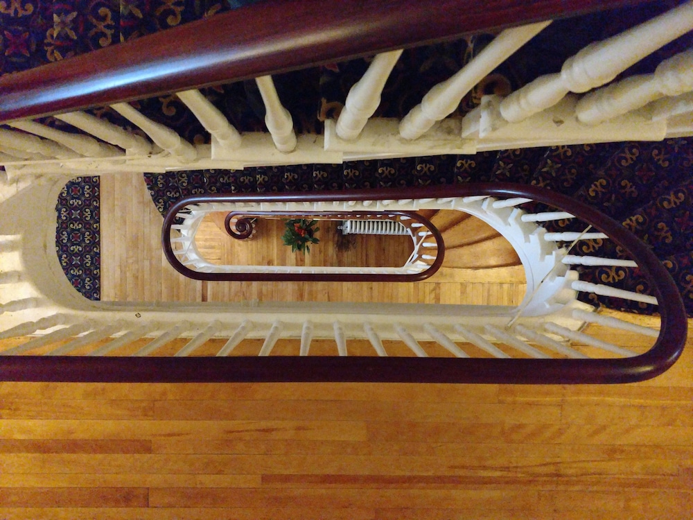 Thayers Inn - photo 32