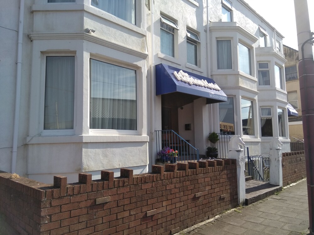 The Hopton Hotel - carbon neutral hotel in Blackpool