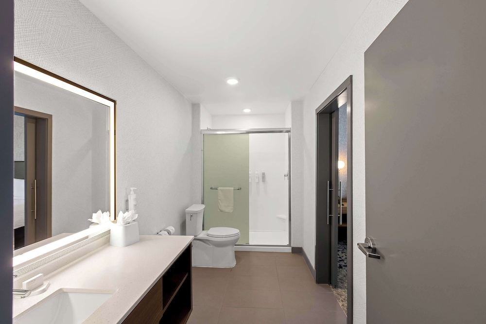Home2 Suites By Hilton Hendersonville - photo 18