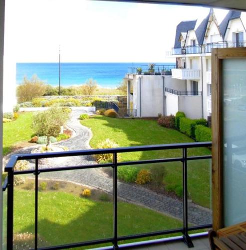 Fleur de Mer - carbon neutral hotel in Frehel