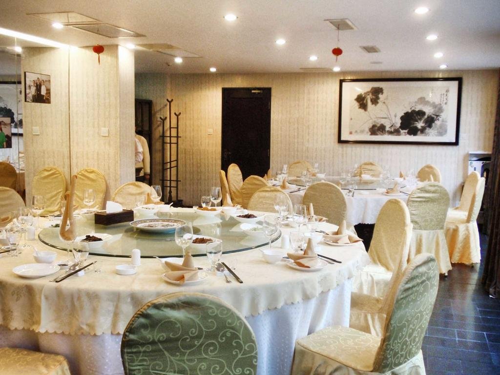 Wuxi 1881 Peninsula Hotel — 5-Star Luxury Hotel in Wuxi, People's Republic of China