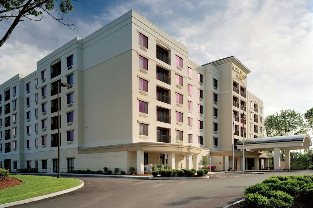 Courtyard by Marriott Boston Natick - last minute hotel in Natick