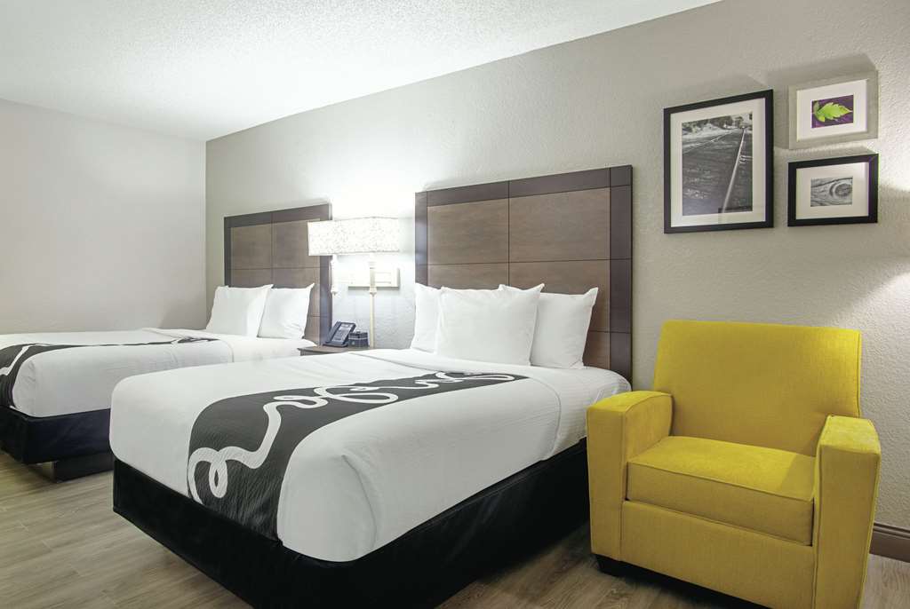 La Quinta Inn by Wyndham West Palm Beach Florida Turnpike - photo 20