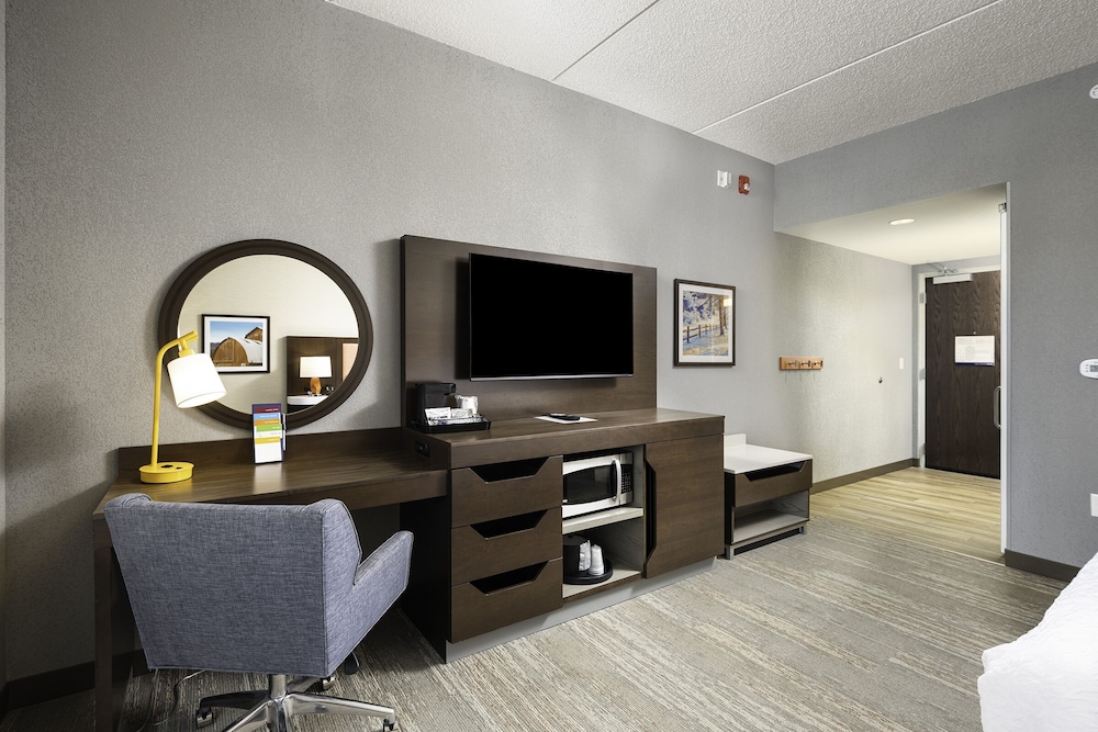 Hampton Inn Buffalo Amherst NY - photo 9