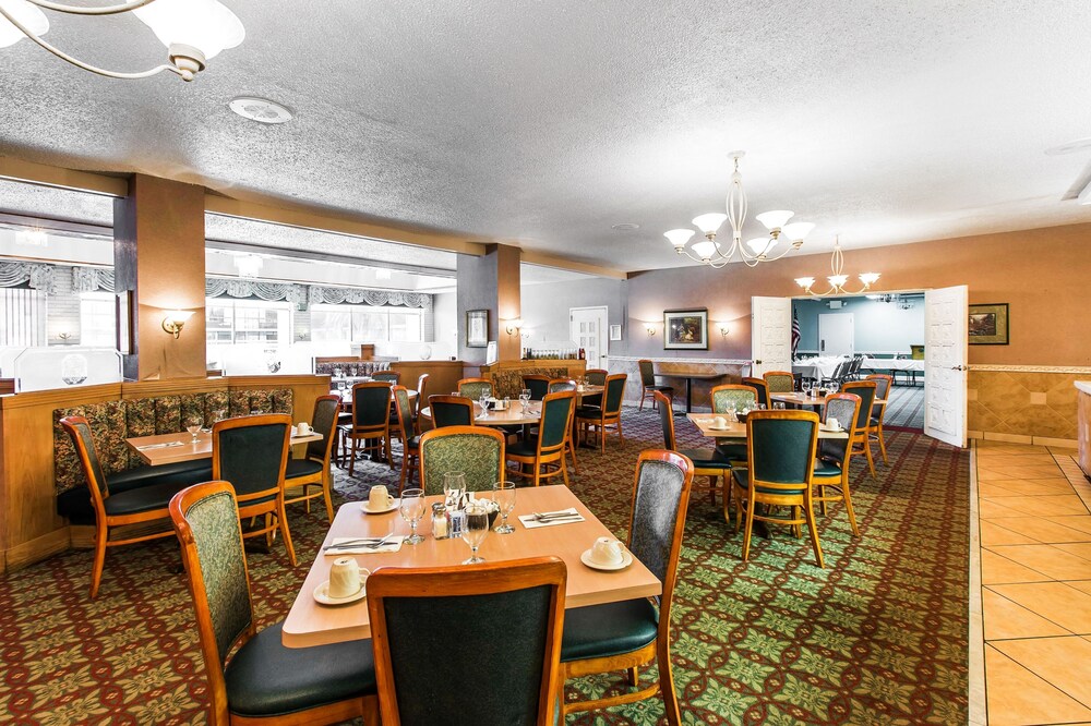 Quality Inn & Suites Waycross - photo 28