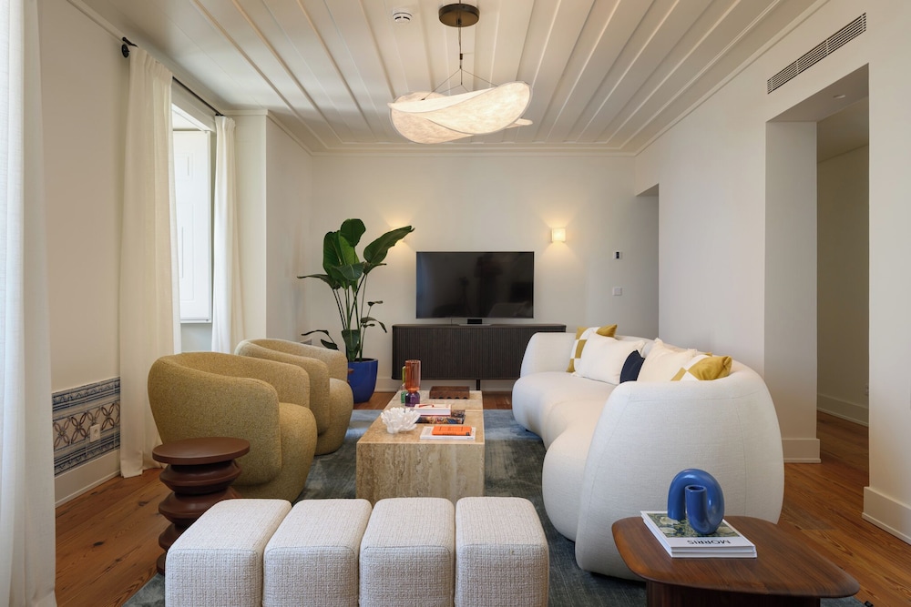 Casagrand Luxury Apartments Lisboa — 4-Star Luxury Hotel in Lisbon, Portugal