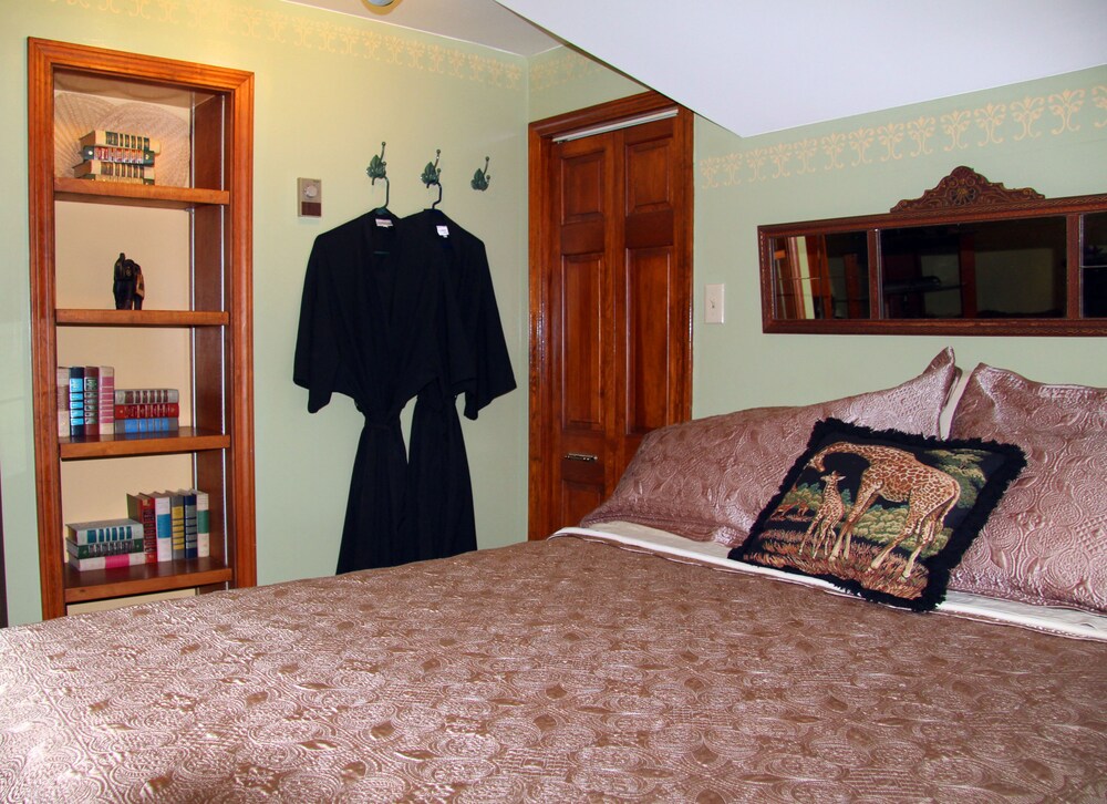 J. Paule's Fenn Inn - photo 39