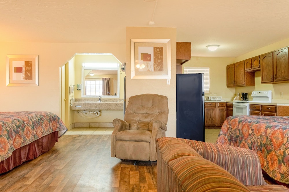 Stamford Inn - photo 19
