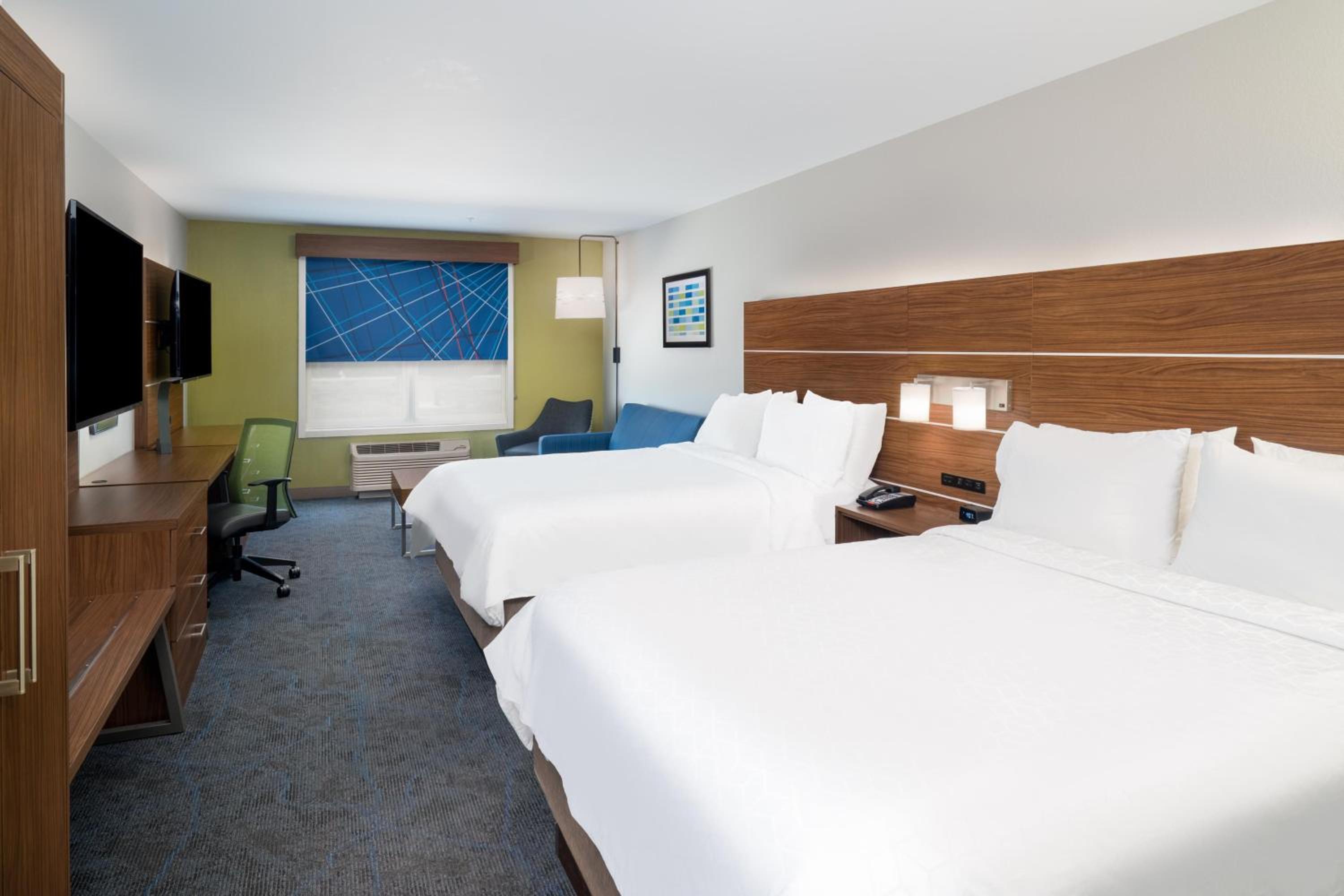 Holiday Inn Express And Suites Dahlonega University Area an IHG Hotel - photo 65