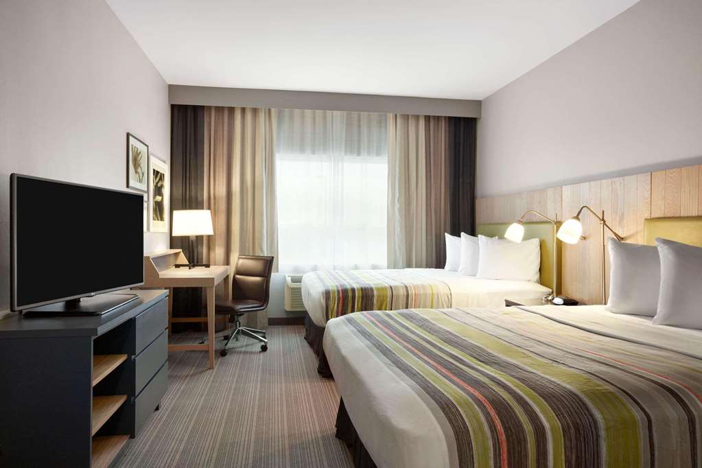 Country Inn & Suites by Radisson Ft. Atkinson WI - photo 9