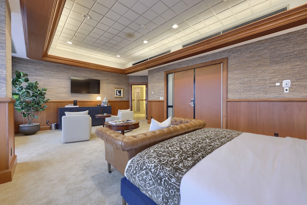 The Executive Suites and Venue - photo 27