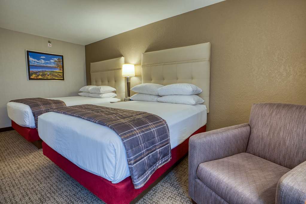 Drury Inn & Suites St. Louis Fairview Heights - photo 28