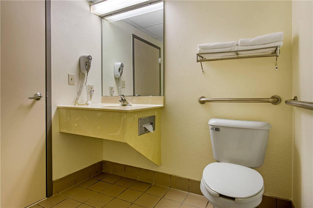 Quality Inn Surfside Myrtle Beach - photo 13