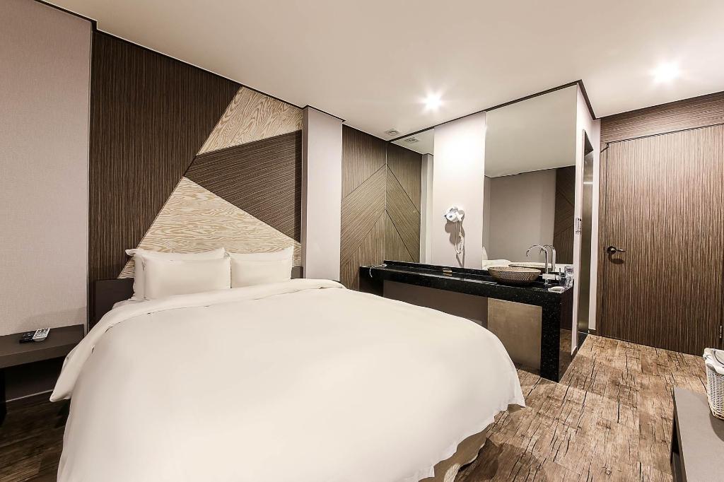 The Oreun Echae Hotel