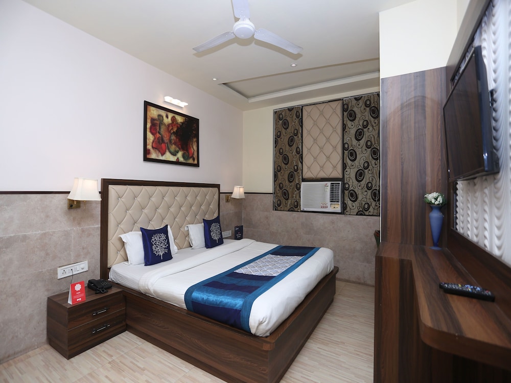 Oyo 5449 Hotel Sbd Guest House in Gorakhpur, India