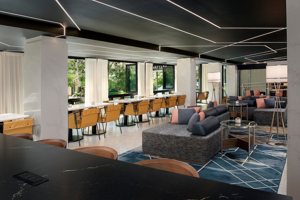 Courtyard by Marriott Washington DC Dupont Circle - photo 5