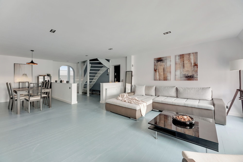Loft Apartments — 4-Star Luxury Hotel in Gdansk, Poland