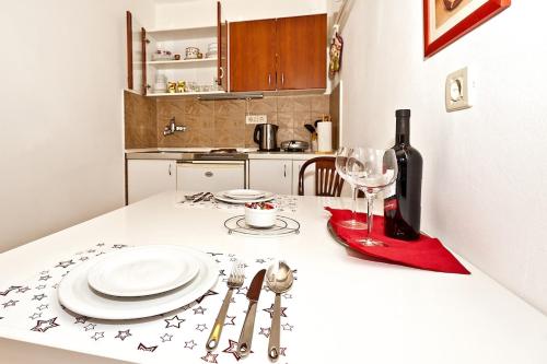 Lovely View Apartment