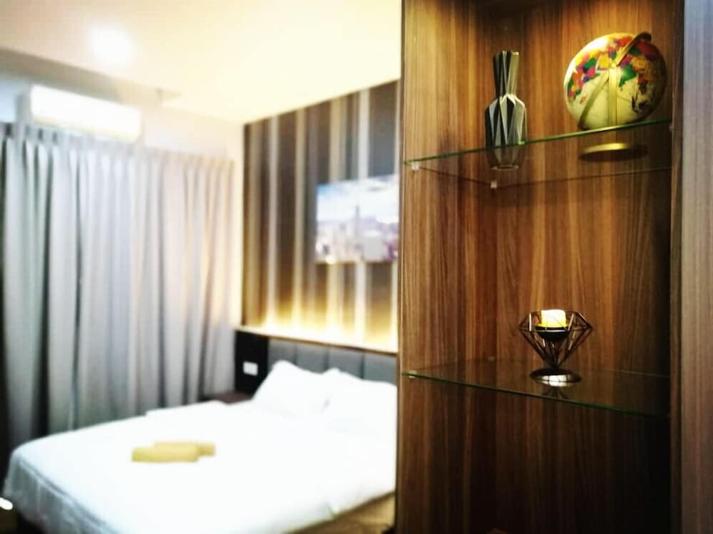 Thermospace Silverscape — Malacca — photo 4