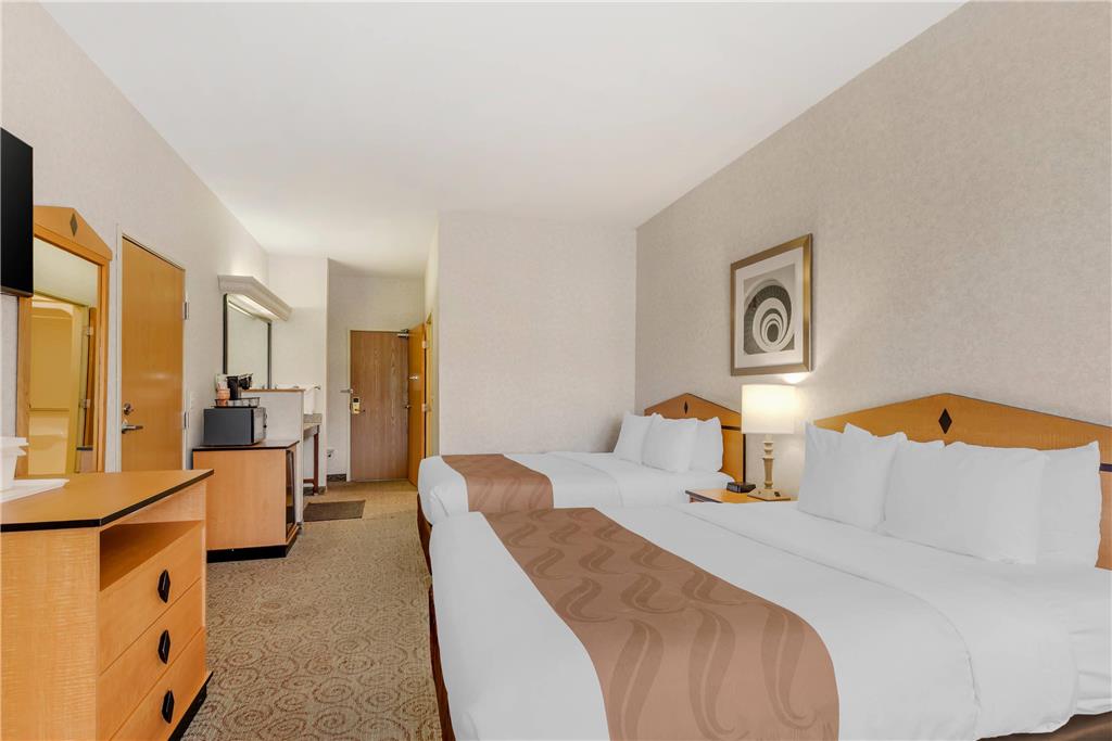 Quality Inn & Suites Denver Airport Gateway Park - photo 11