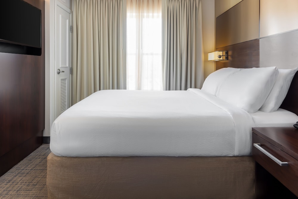 Residence Inn by Marriott Kansas City at The Legends - photo 4