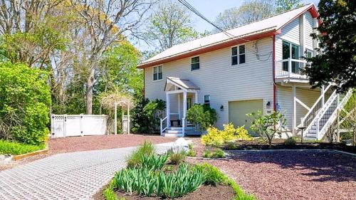 707 E Lake Drive Birds Eye View - last minute hotel in Unknown City