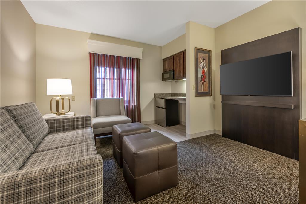 Best Western Plus The Normandy Inn & Suites - photo 45