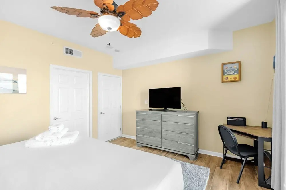 Legacy Towers I Deluxe - photo 28
