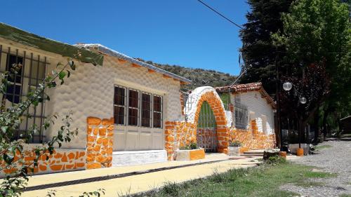 Hospedaje Don Alberto - carbon neutral hotel in Unknown City