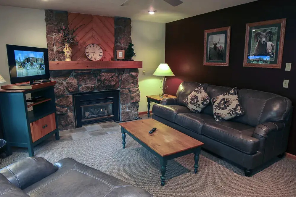 Sunnyside Knoll Resort - photo 26