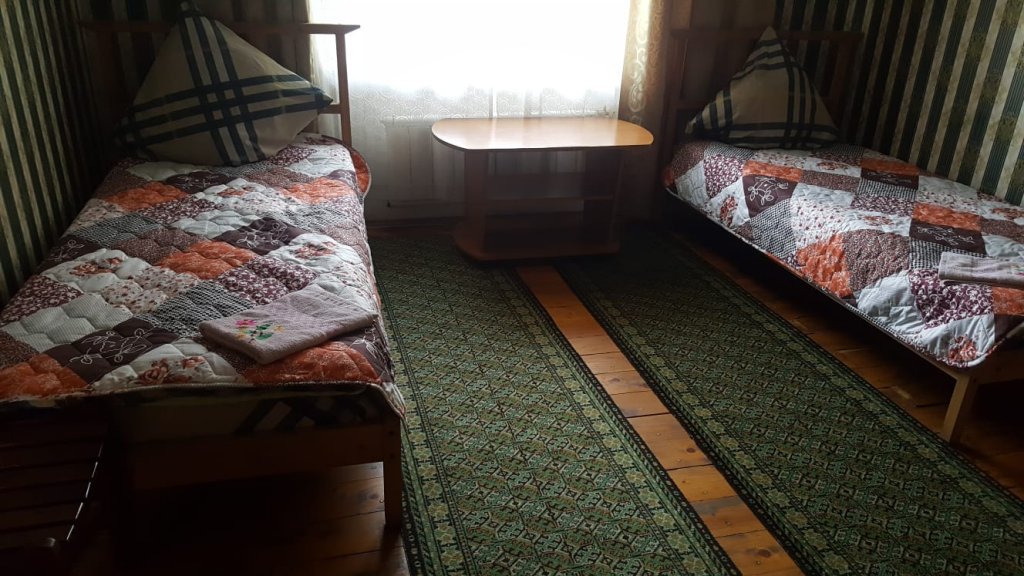 Nautilus Mini Hotel — carbon neutral stay, Ostashkov