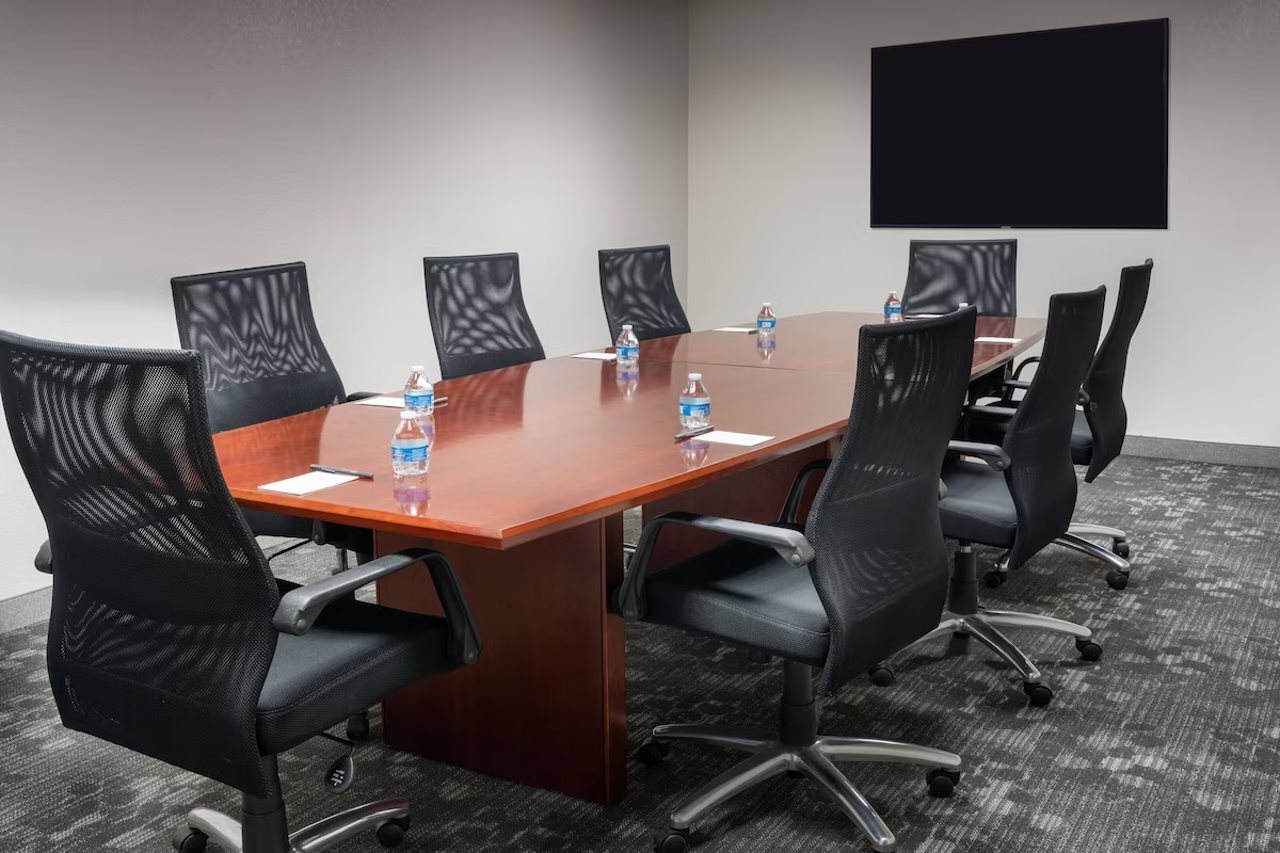 Courtyard by Marriott Chicago Wood Dale - photo 17