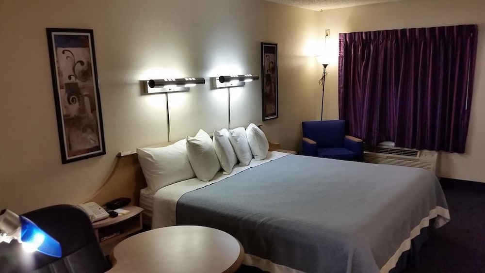 Days Inn by Wyndham Buena Park - photo 18