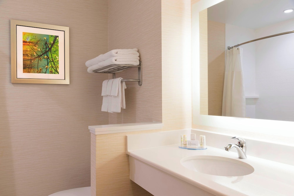 Fairfield Inn & Suites Medina - photo 12