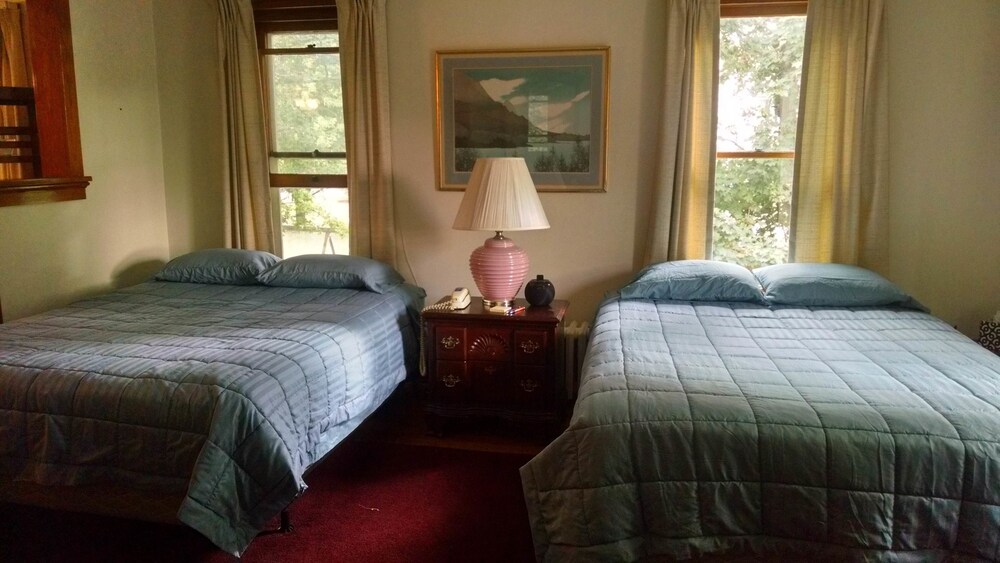 Fish & Loaves B&B - photo 6