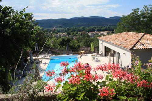 Gîtes Domaine de la Barnerie — hotel in Joyeuse