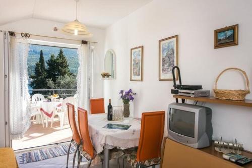 Apartments Tramonto One Bedroom Apartment with Balcony and Sea View