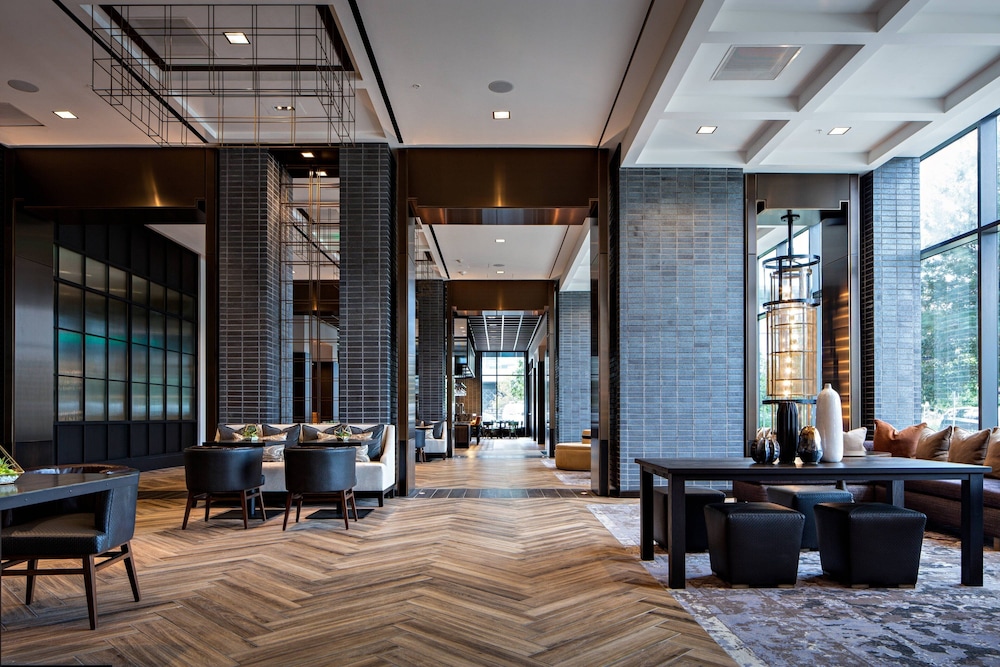 Houston Cityplace Marriott at Springwoods Village - photo 4