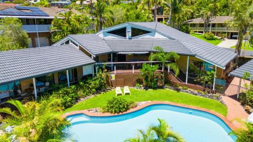 Diggers Beach Surf House Pool Surf Beach Pets Sleeps 10 — 4-Star Luxury Hotel in Coffs Harbour, Australia