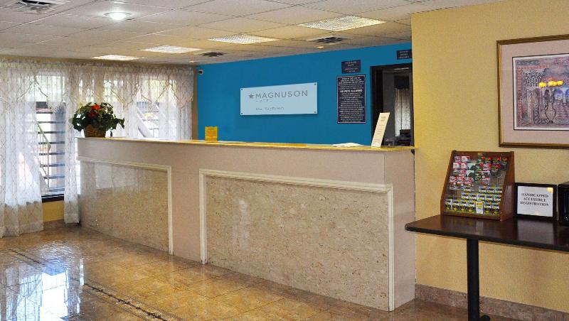 Days Inn Sandusky OH - photo 10
