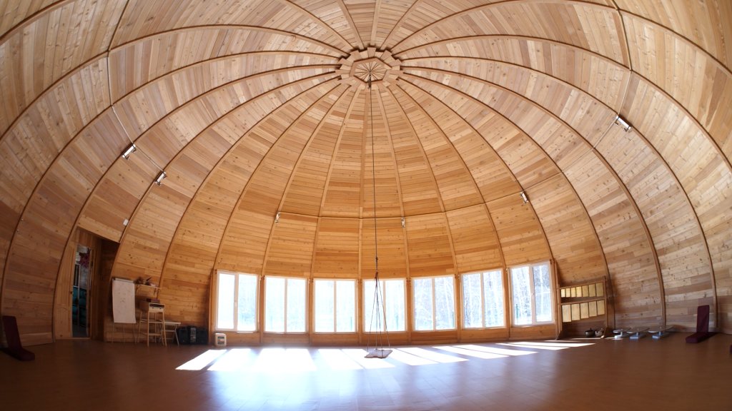 Fukumuro - carbon neutral hotel in Izu