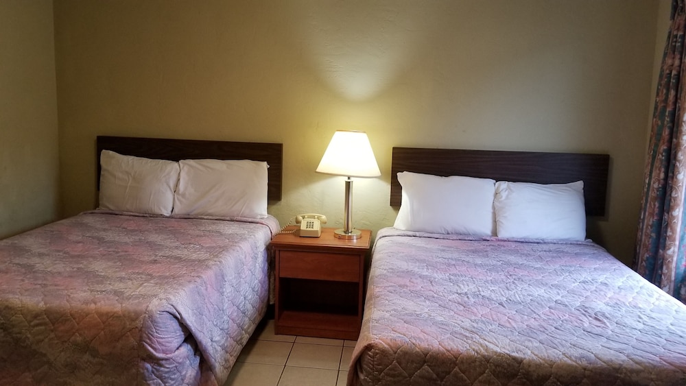 Quick Stop Motel - photo 7