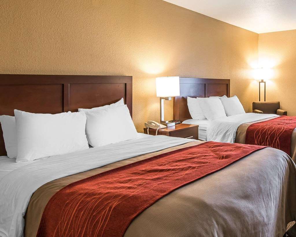 Quality Inn & Suites Bethany - photo 10